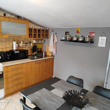 Domov Carlotka Apartment